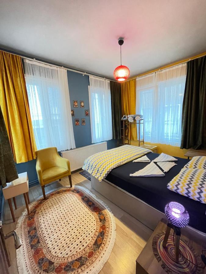 Taksim Pera House * Стамбул