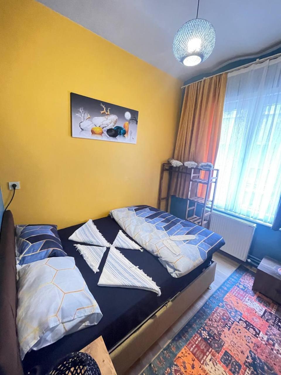 Taksim Pera House Апартаменти *