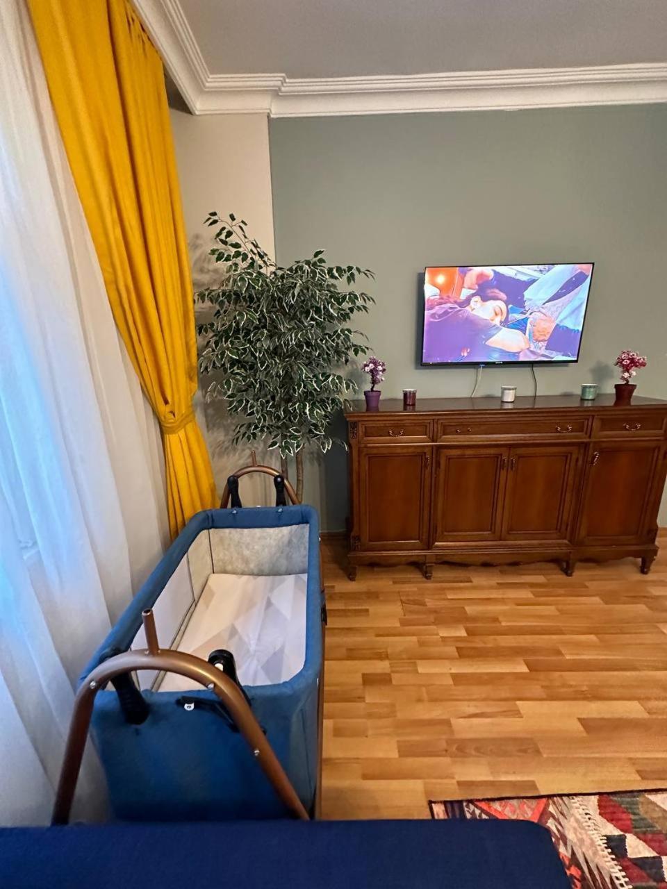 Taksim Pera House Апартаменти